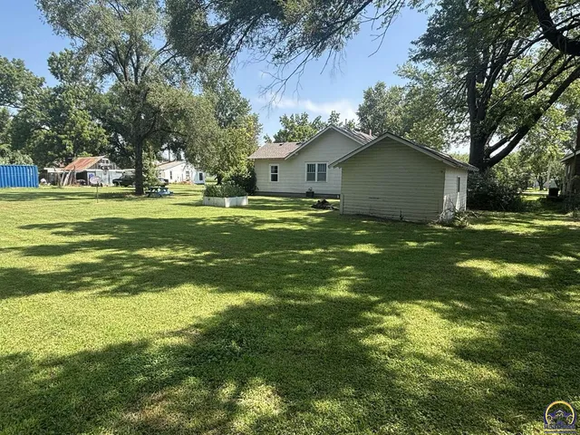 $135,000 | 603 Cottonwood Street, Strong City, KS 66869