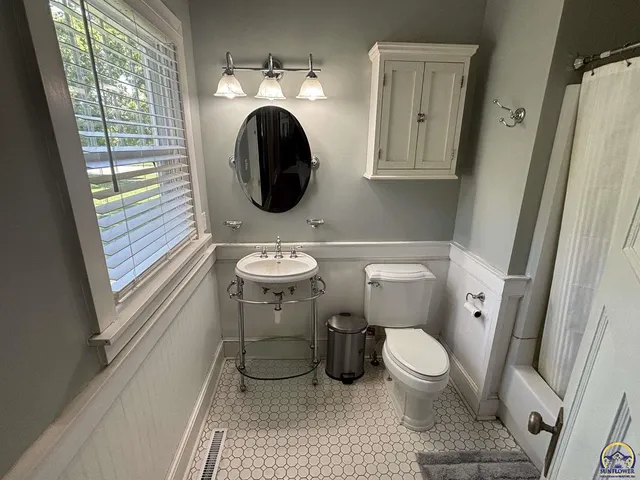 $135,000 | 603 Cottonwood Street, Strong City, KS 66869