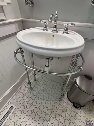 $135,000 | 603 Cottonwood Street, Strong City, KS 66869