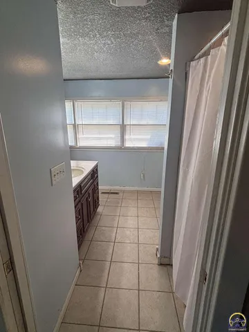 $135,000 | 603 Cottonwood Street, Strong City, KS 66869