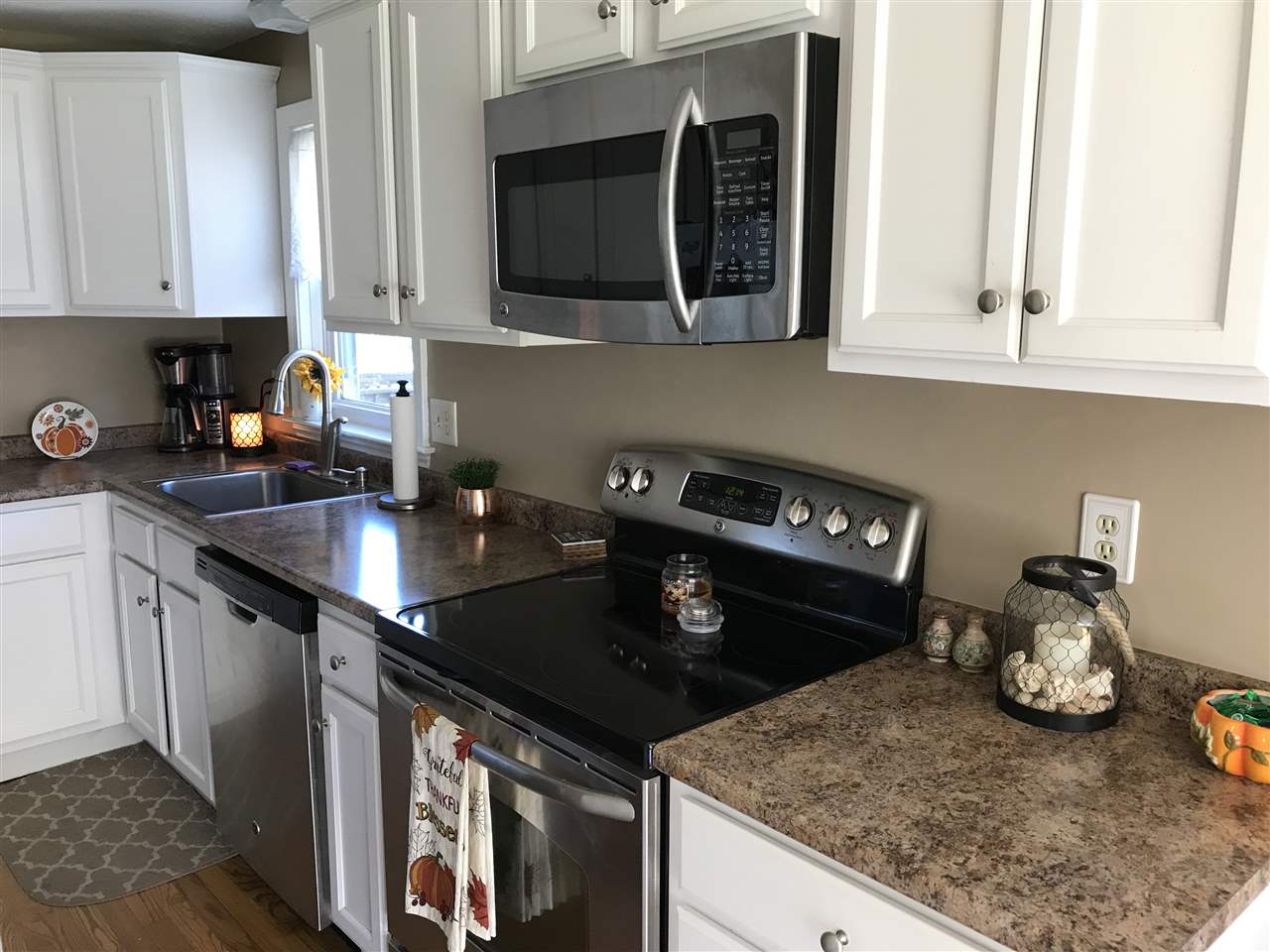 24 Brian Avenue, Unit R Derry, NH 03038 - Photo 17 of 20