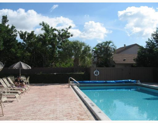 21825 Atrium Boulevard, Unit 20 Boca Raton, FL 33433 - Photo 10 of 11 Swimming Pool/Hot Tub/Sauna
