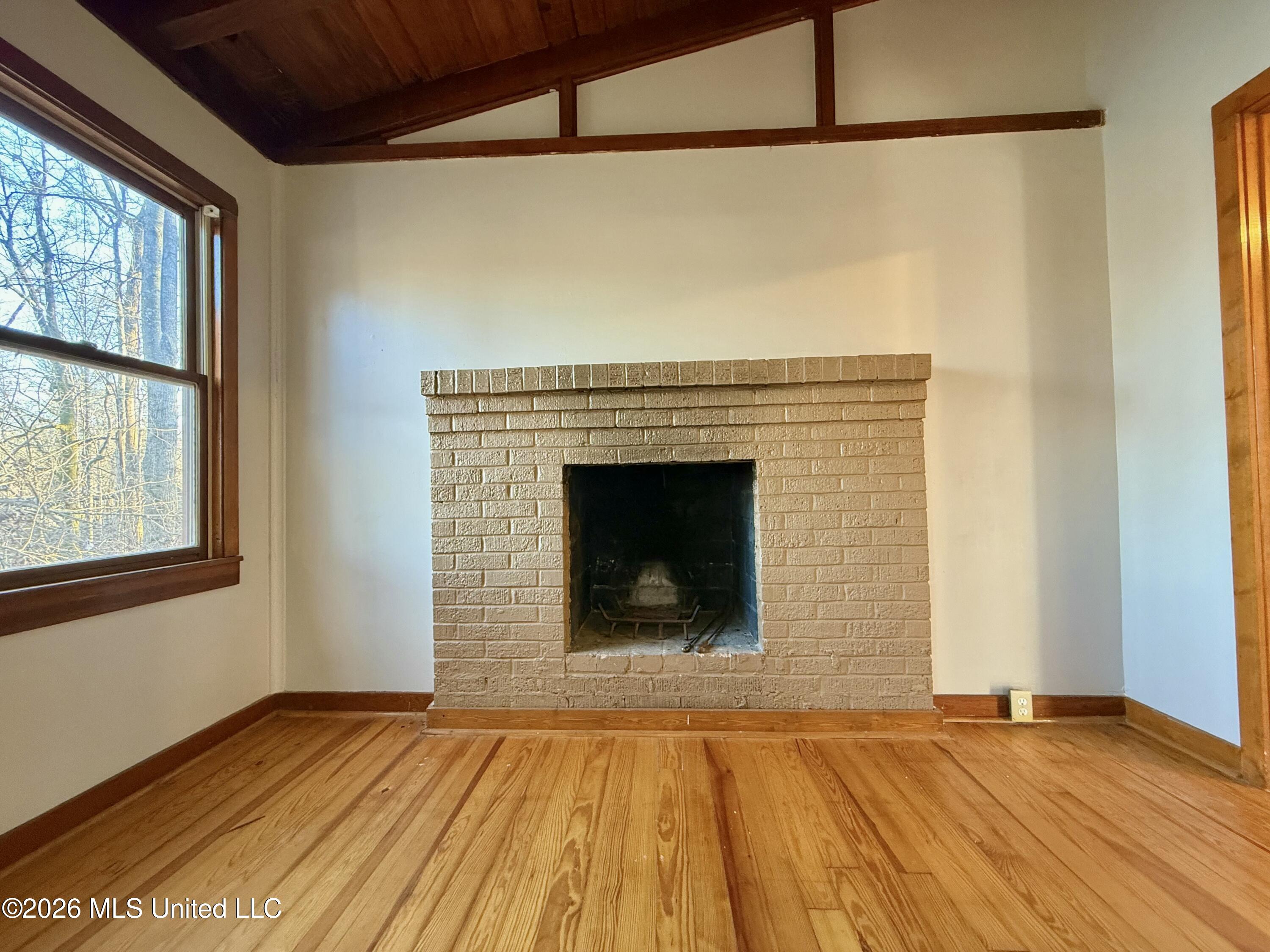 11664 Oak Drive Hernando, MS 38632 - Photo 17 of 28 Joy_20260308_174925_304_photo