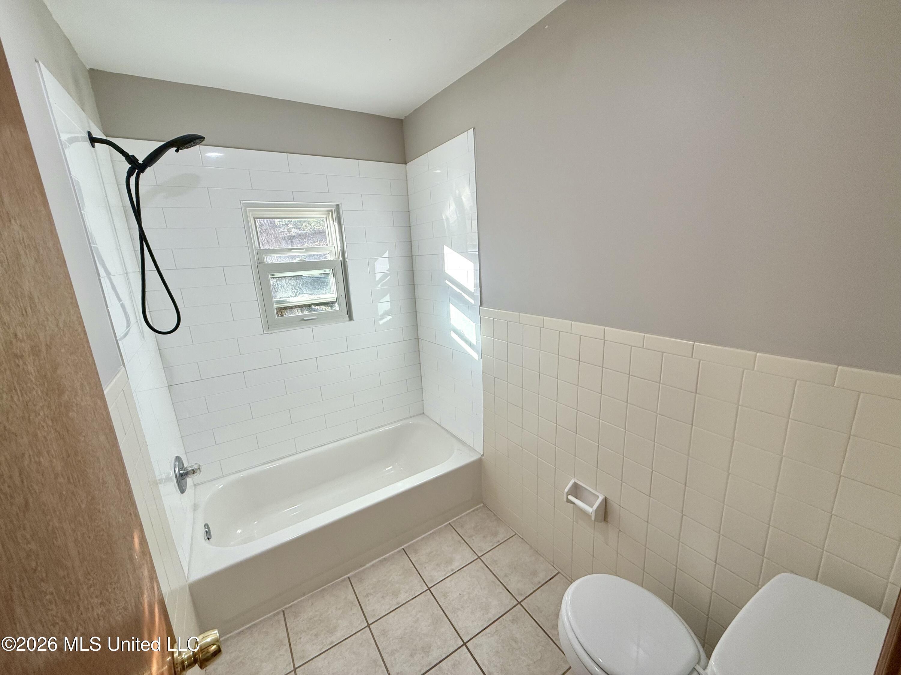11664 Oak Drive Hernando, MS 38632 - Photo 21 of 28 Joy_20260308_175154_663_photo