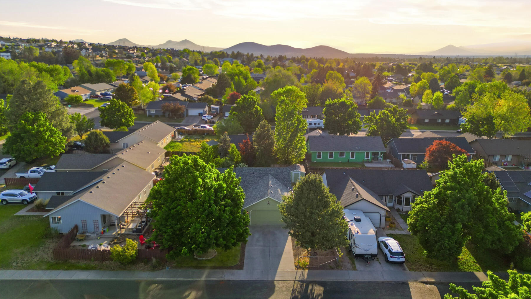 2067 Southwest 30th Street Redmond, OR 97756 - Photo 57 of 59 58_dji_0015