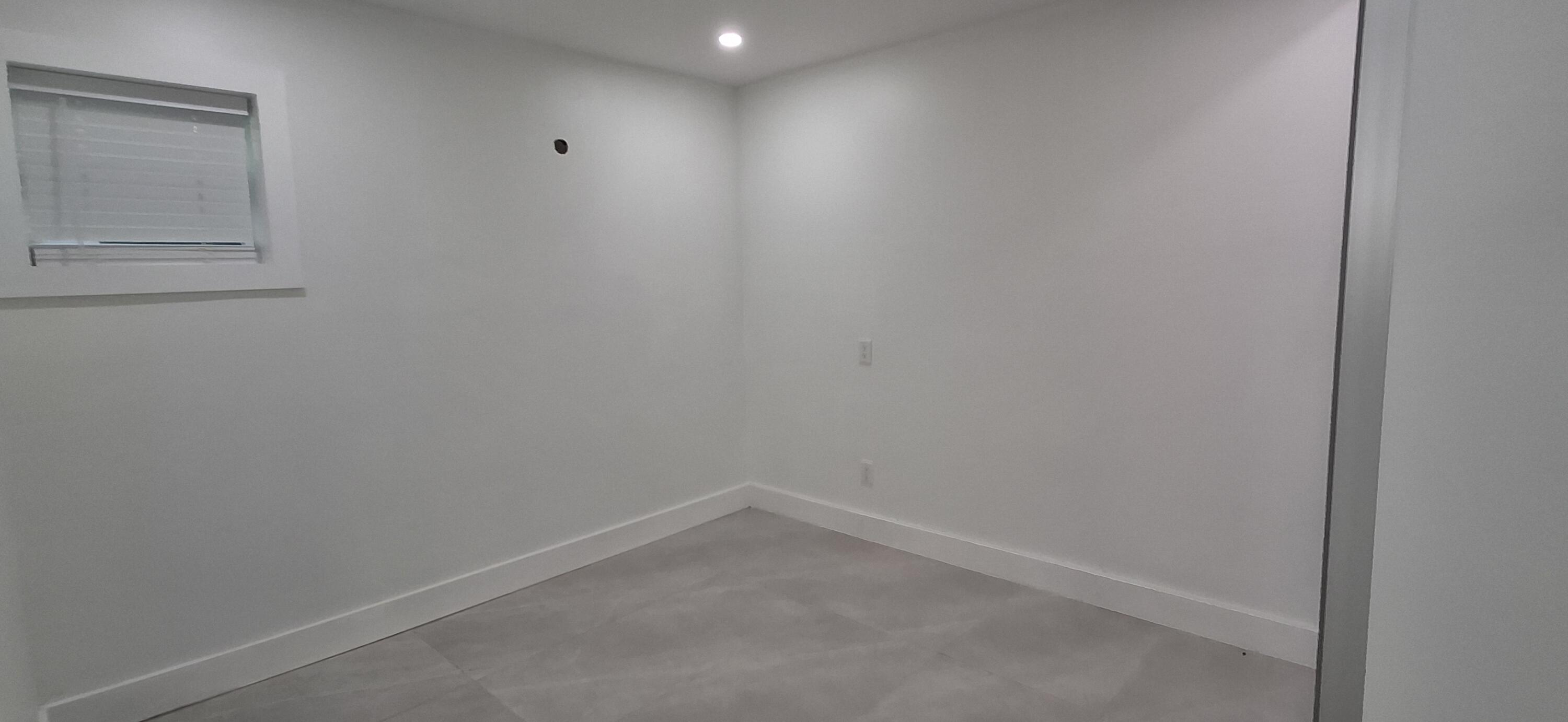 1534 Van Buren Street, Unit R Hollywood, FL 33020 - Photo 9 of 20 1000139299