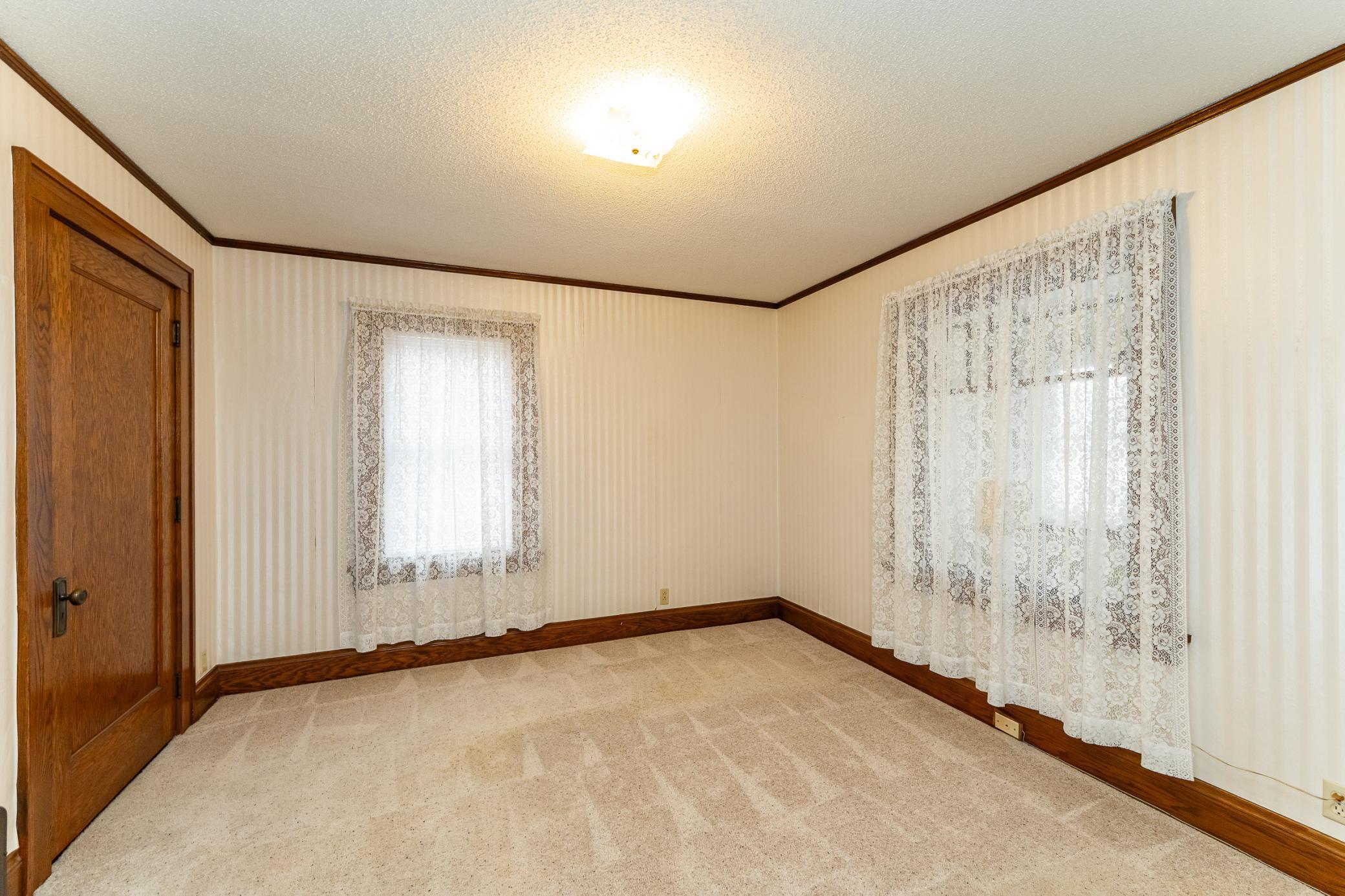 666 St Charles Avenue St. Charles, MN 55972 - Photo 9 of 20