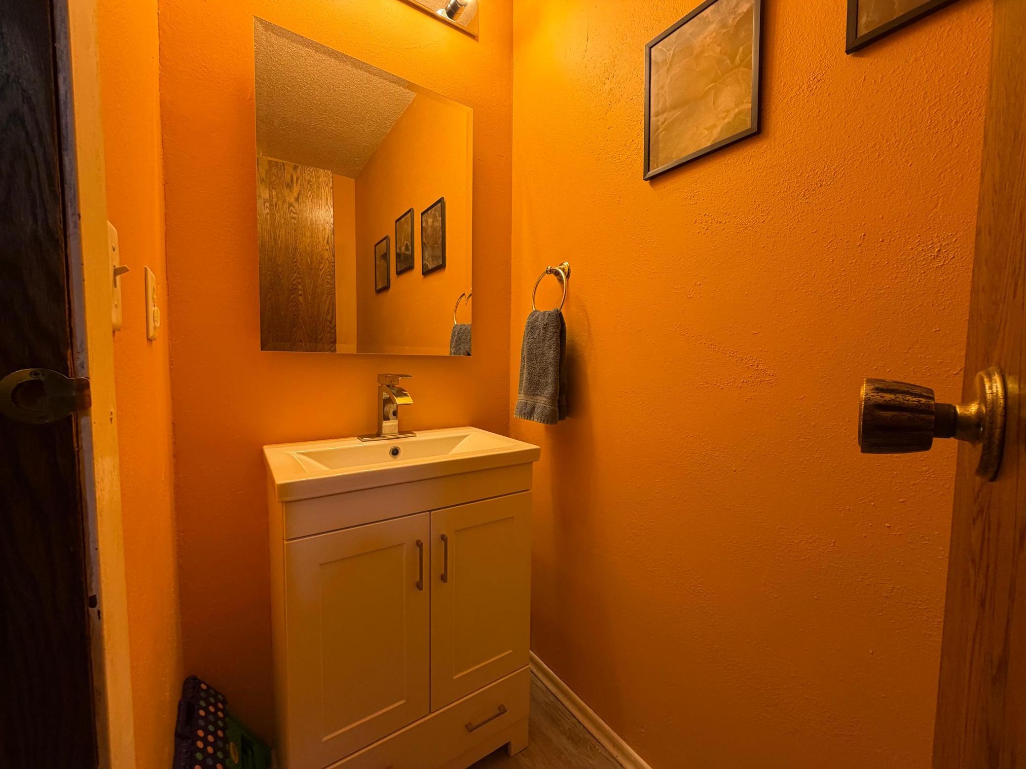 905 Marshall Avenue Henning, MN 56551 - Photo 15 of 64