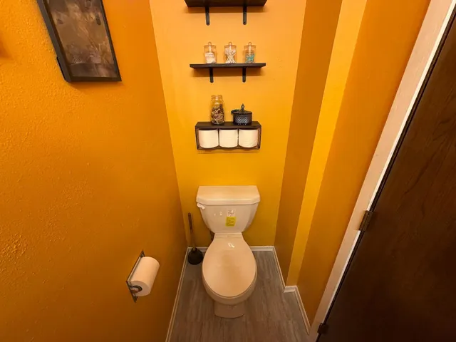 $240,000 | 905 Marshall Avenue, Henning, MN 56551