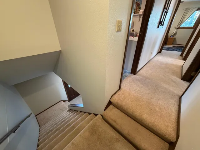 $240,000 | 905 Marshall Avenue, Henning, MN 56551