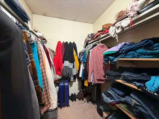 $240,000 | 905 Marshall Avenue, Henning, MN 56551