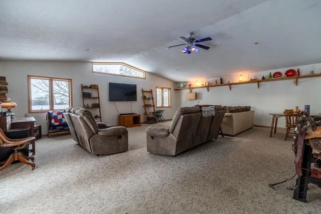 $240,000 | 905 Marshall Avenue, Henning, MN 56551