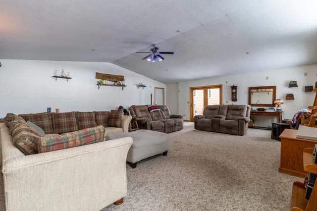 $240,000 | 905 Marshall Avenue, Henning, MN 56551