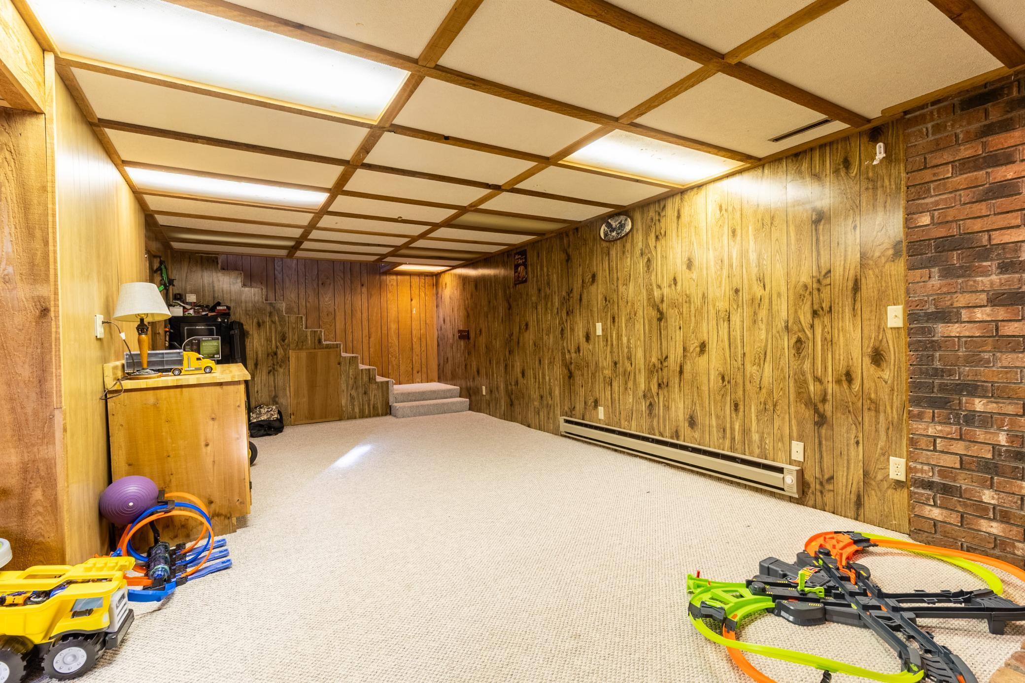 905 Marshall Avenue Henning, MN 56551 - Photo 37 of 64