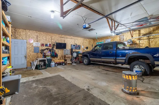 $240,000 | 905 Marshall Avenue, Henning, MN 56551