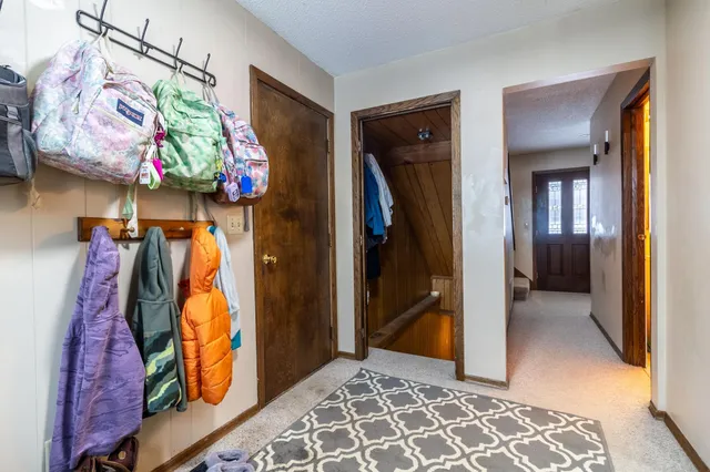 $240,000 | 905 Marshall Avenue, Henning, MN 56551