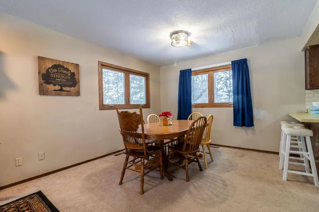 $240,000 | 905 Marshall Avenue, Henning, MN 56551