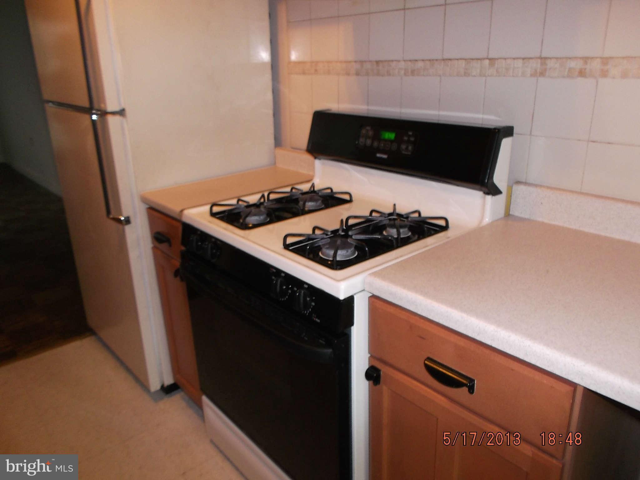 3240 Hewitt Avenue, Unit 63A Silver Spring, MD 20906 - Photo 7 of 13 Kitchen