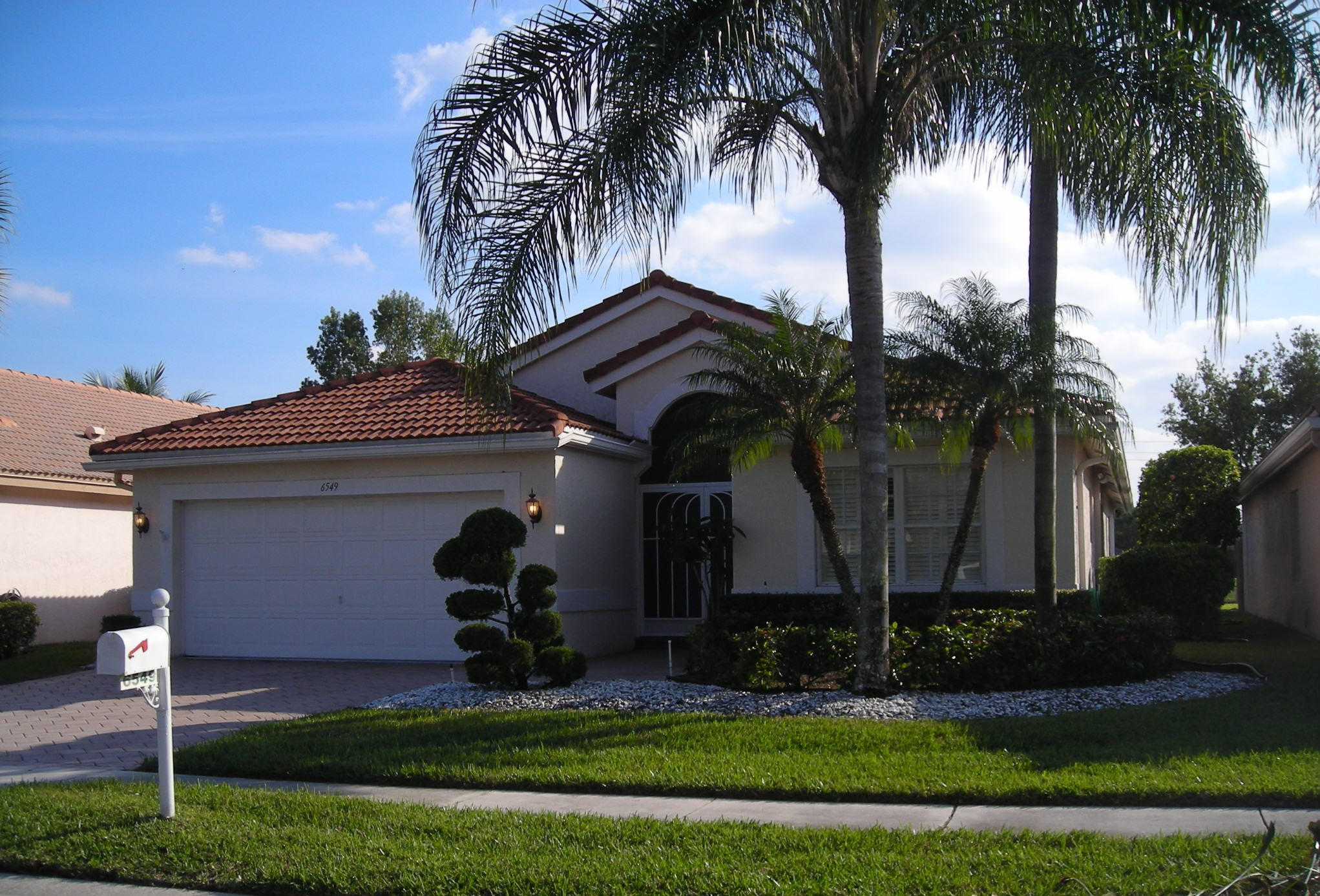 6549 Sun River Road Boynton Beach, FL 33437 - Photo 1 of 20 Front (1)