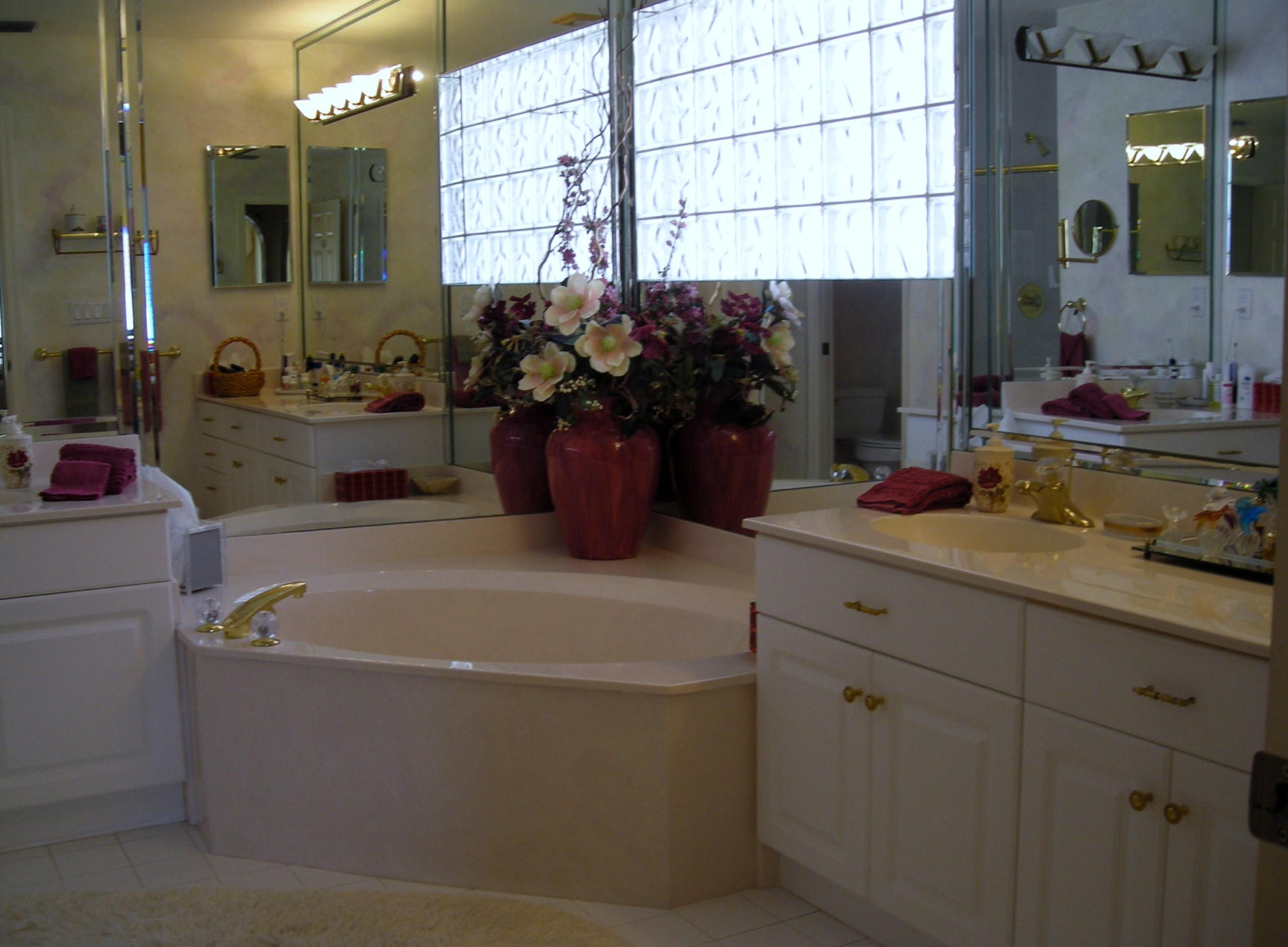 6549 Sun River Road Boynton Beach, FL 33437 - Photo 12 of 20 Master Bath