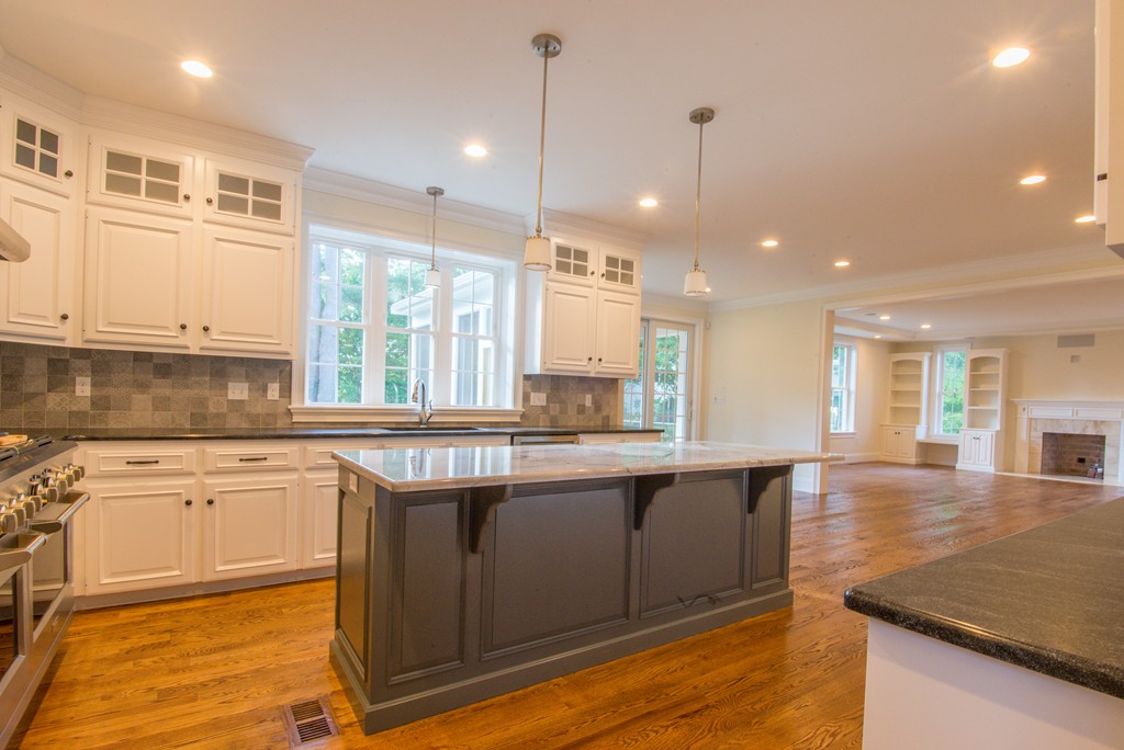 46 Border Road Needham, MA 02492 - Photo 14 of 30