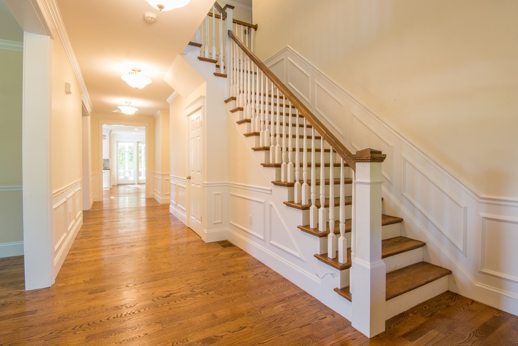 46 Border Road Needham, MA 02492 - Photo 19 of 30