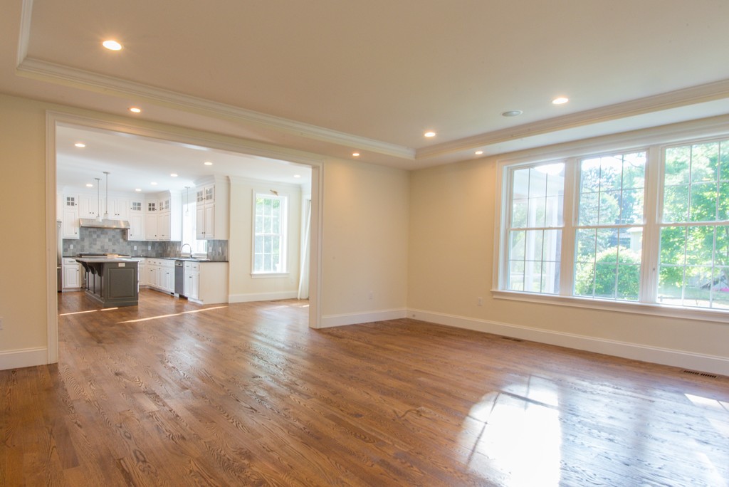 46 Border Road Needham, MA 02492 - Photo 7 of 30