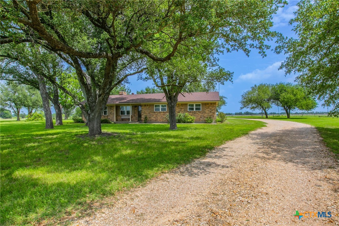3053 Hobby Creek Road Burlington, TX 76519 - Photo 8 of 35