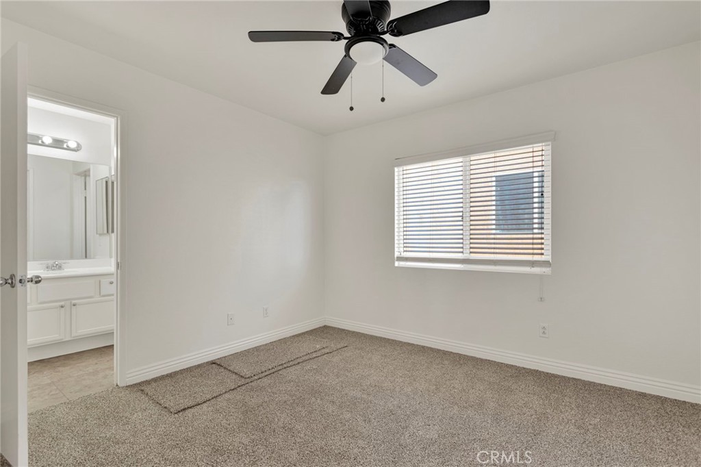 13653 Cobalt Road Victorville, CA 92392 - Photo 29 of 53