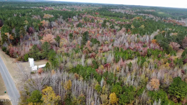 $74,000 | 5 County Road 3122, French Camp, MS 39745
