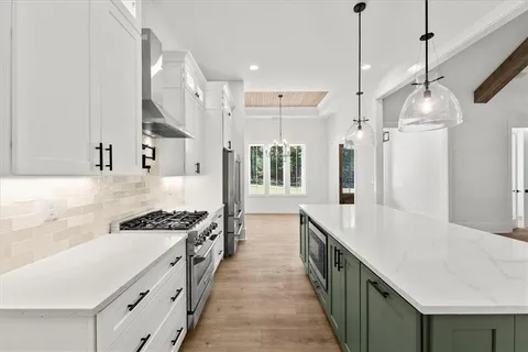 $970,000 | 109 Stormy Drive, Eatonton, GA 31024