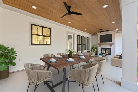 $970,000 | 109 Stormy Drive, Eatonton, GA 31024