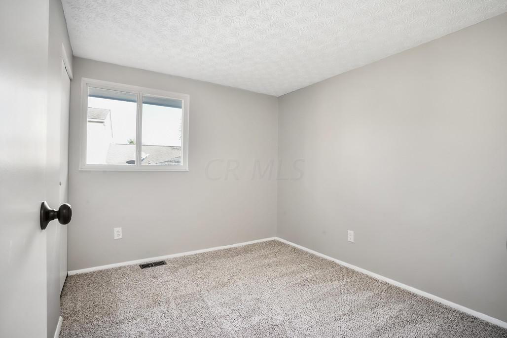 6769 Chesley Road Dublin, OH 43017 - Photo 8 of 21 Gallery Image 8