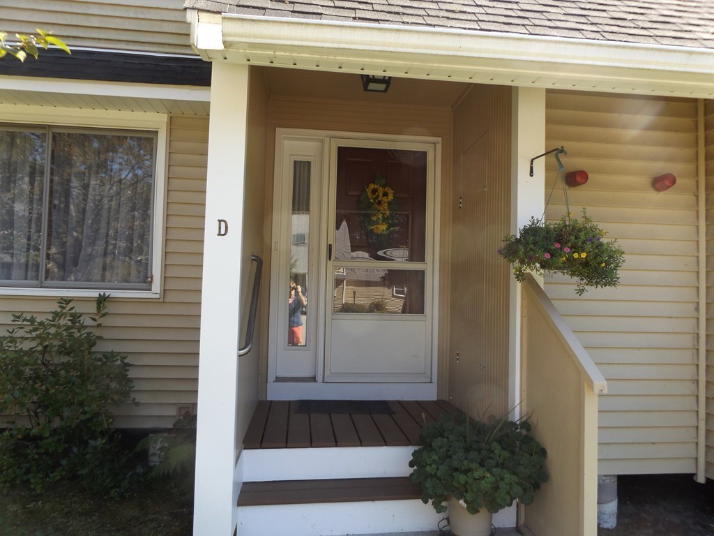 160 Ayer Road, Unit D Shirley, MA 01464 - Photo 13 of 20 Gallery Image 13