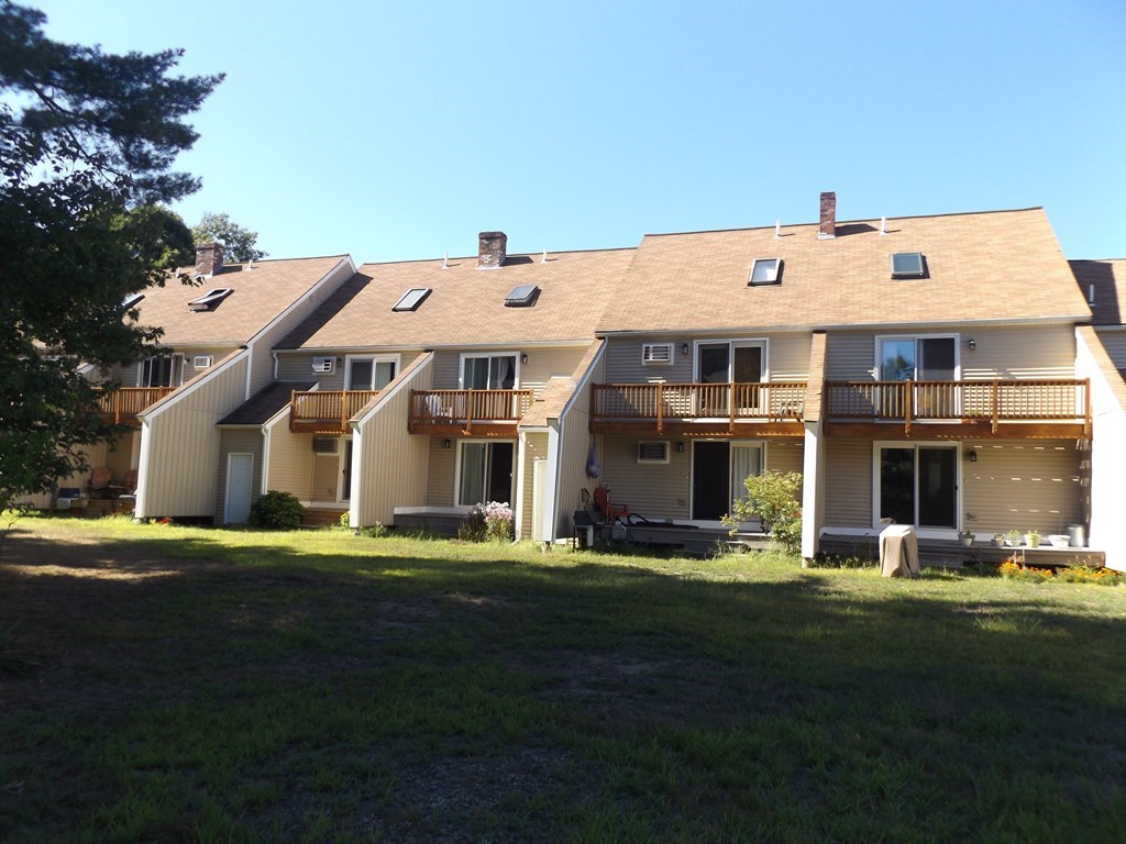 160 Ayer Road, Unit D Shirley, MA 01464 - Photo 3 of 20 Gallery Image 3
