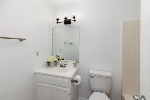 $799,000 | 477 Calle Elegante, Vista, CA 92083
