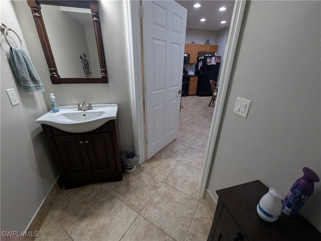 4000 Cherrybrook Loop Fort Myers, FL 33966 - Photo 20 of 34