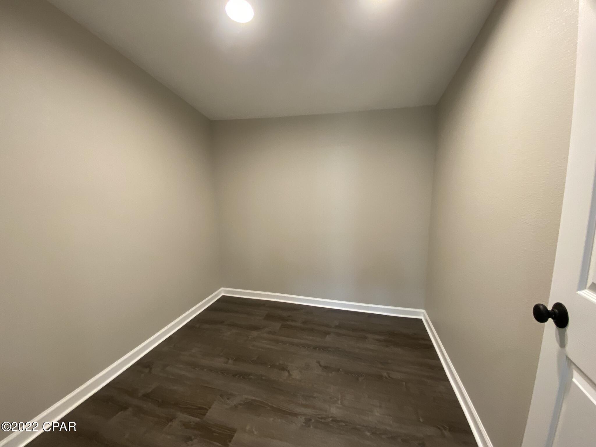 8243 Shady Grove Road Grand Ridge, FL 32442 - Photo 23 of 39 Gallery Image 23