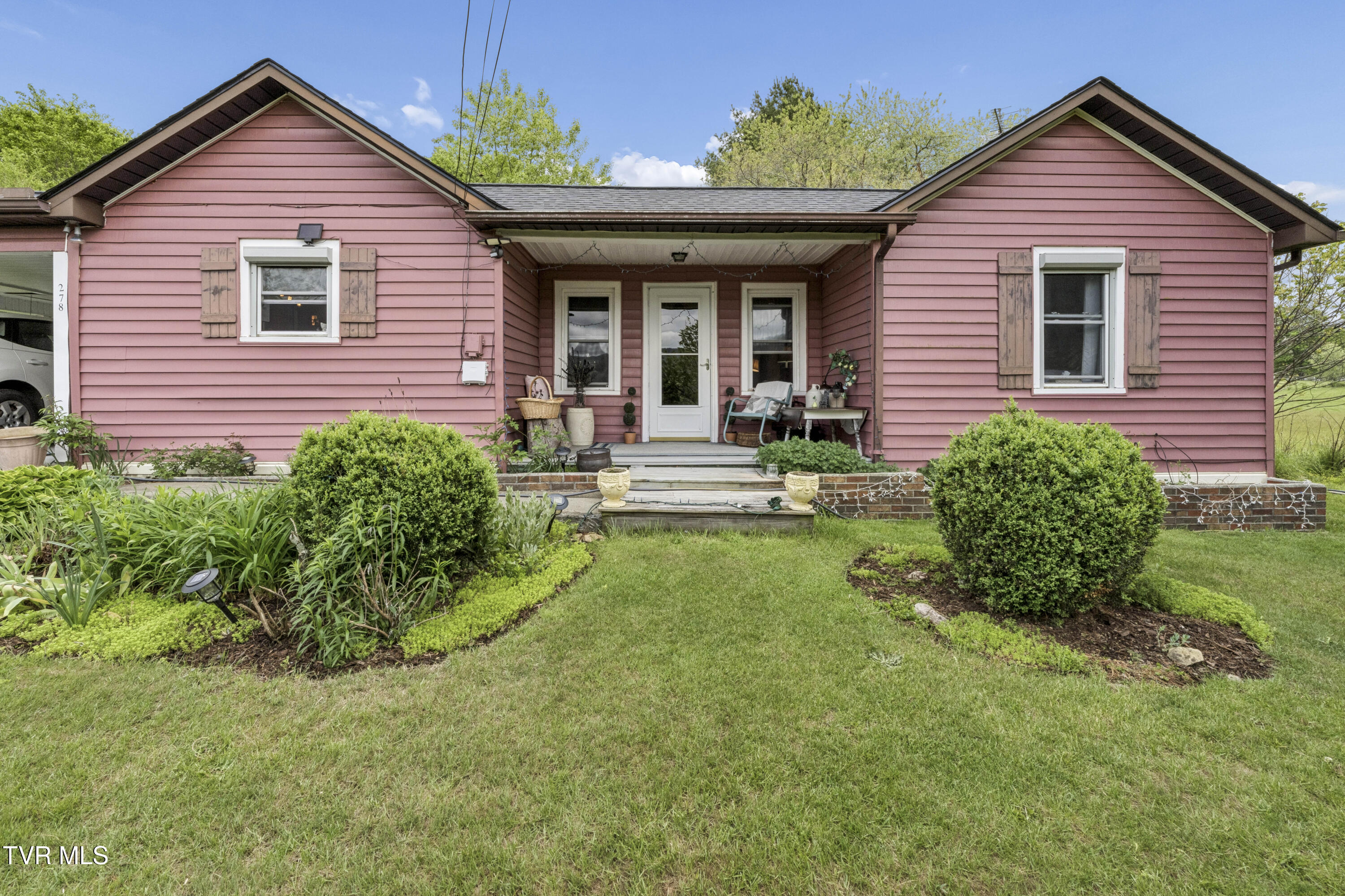 278 Old Butler Road Mountain City, TN 37683 - Photo 3 of 35 OldButler--33