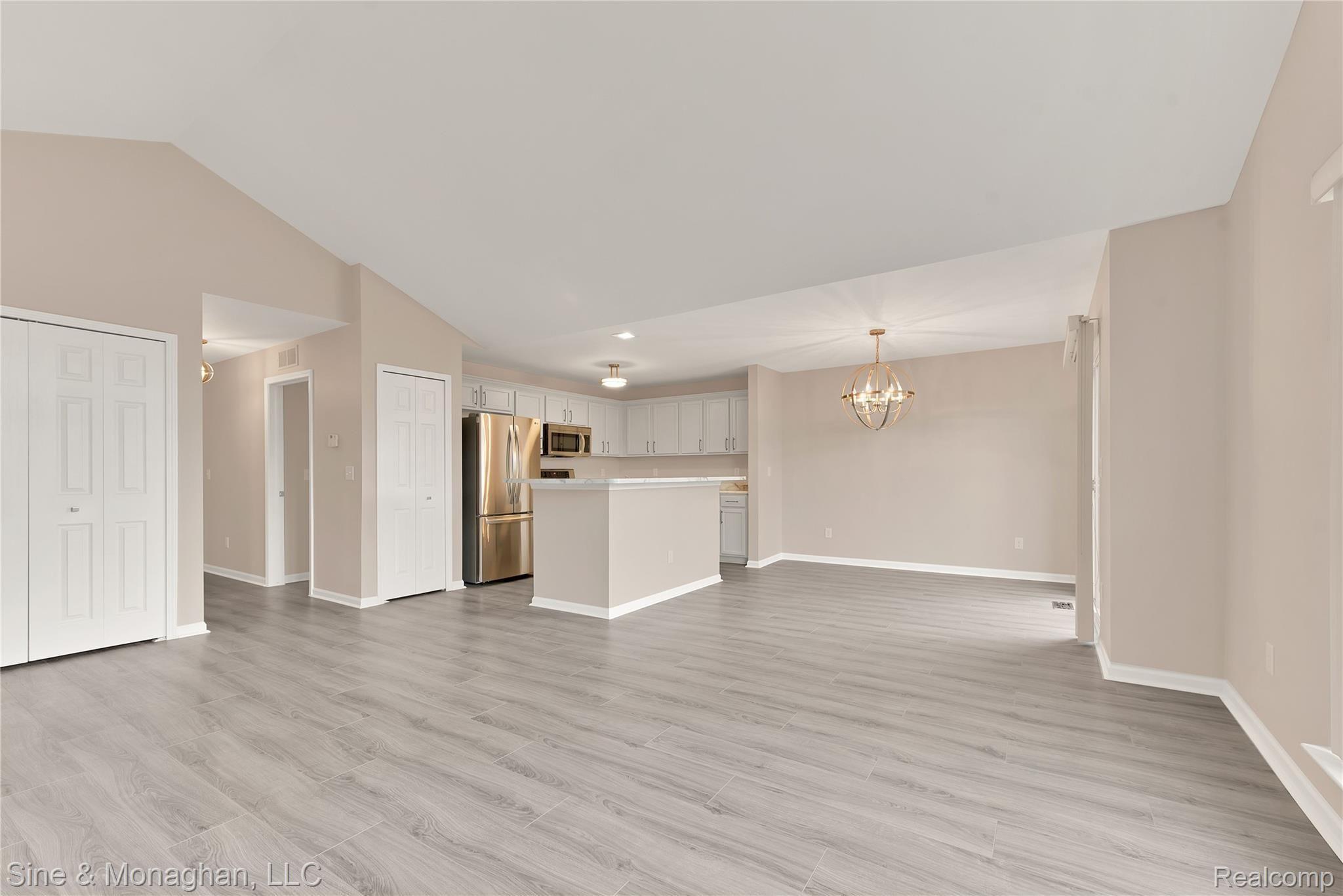 45787 Heather Ridge Drive Macomb, MI 48044 - Photo 9 of 20 HR6.jpeg