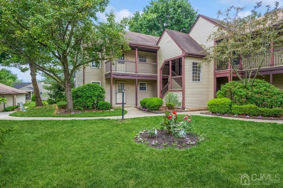 10B Benjamin Franklin Dr