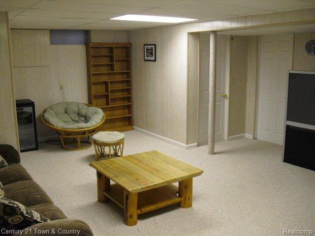 593 Bolinger Street Rochester, MI 48307 - Photo 11 of 13 finished basement