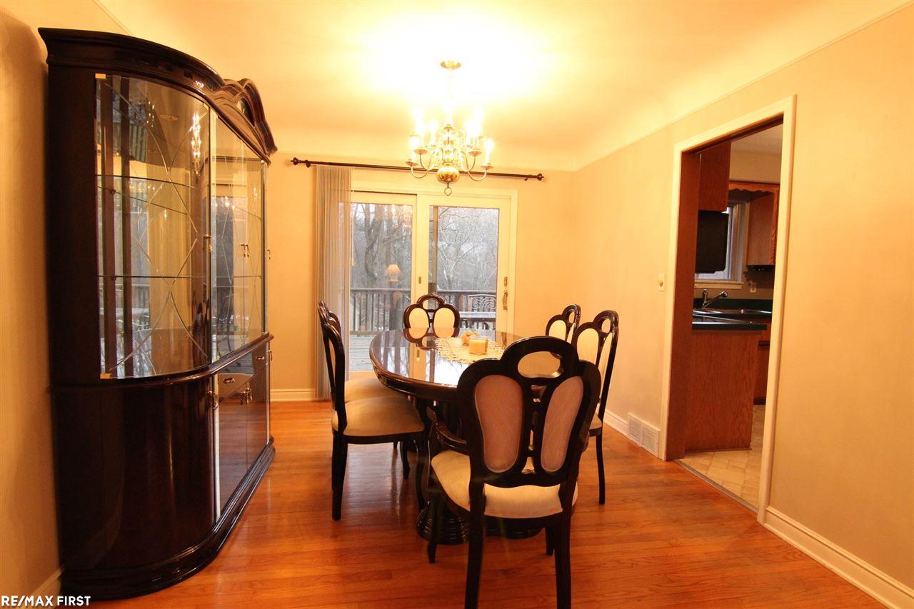 672 Old Perch Road Rochester Hills, MI 48309 - Photo 14 of 48