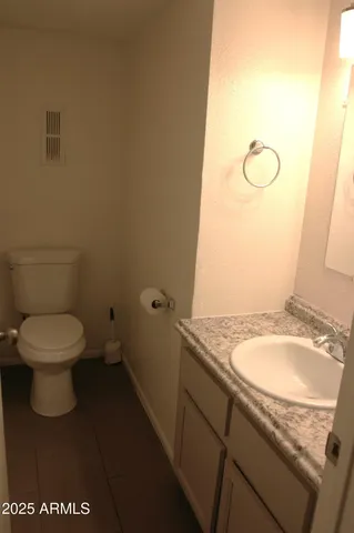 $1,650 | 860 East Brown Road, Unit 8, Mesa, AZ 85203