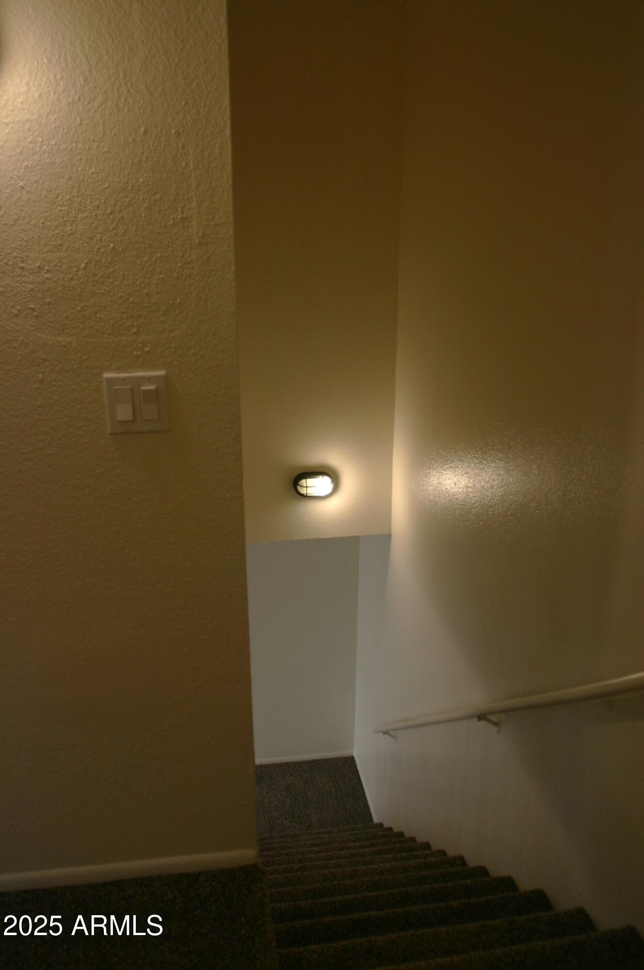 860 East Brown Road, Unit 8 Mesa, AZ 85203 - Photo 16 of 37 IMG_0035