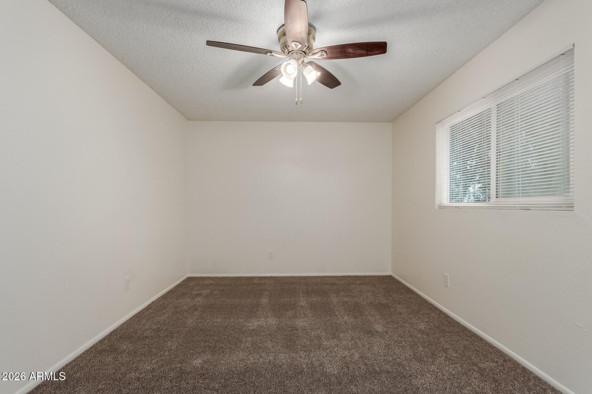 860 East Brown Road, Unit 8 Mesa, AZ 85203 - Photo 19 of 47 19 Brown