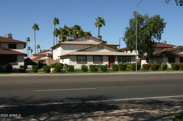 $1,650 | 860 East Brown Road, Unit 8, Mesa, AZ 85203