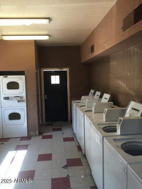 860 East Brown Road, Unit 8 Mesa, AZ 85203 - Photo 28 of 37 20170424182015817586000000-o