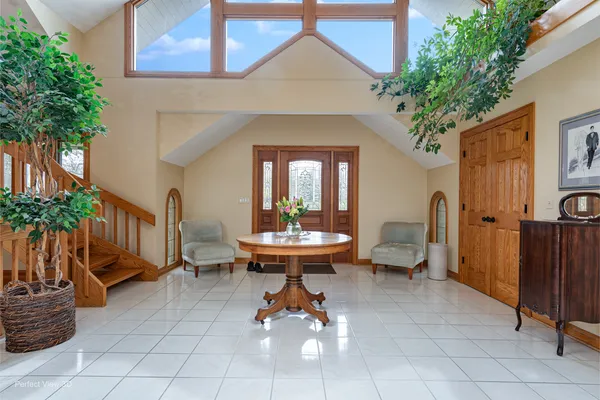 $899,000 | 38W710 Bonnie Court, St. Charles, IL 60175