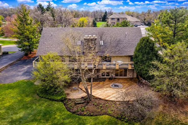 $899,000 | 38W710 Bonnie Court, St. Charles, IL 60175